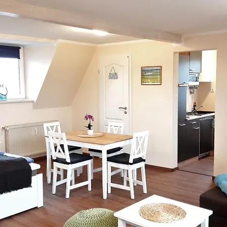 Kuestenhuus-katy * Glowe