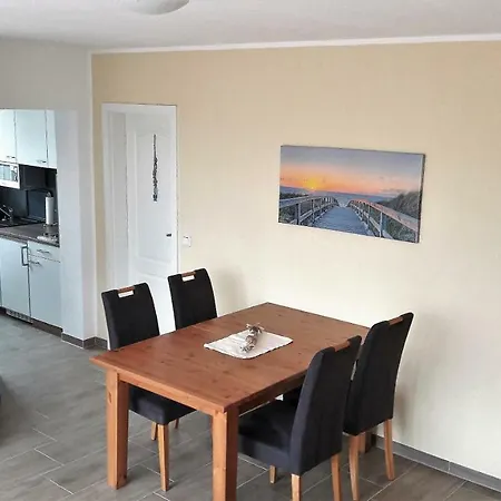 Kuestenhuus-katy * Glowe